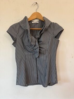 Naracamacie Striped Ruffle Front Cap Sleeve Blouse - Gray & White XS